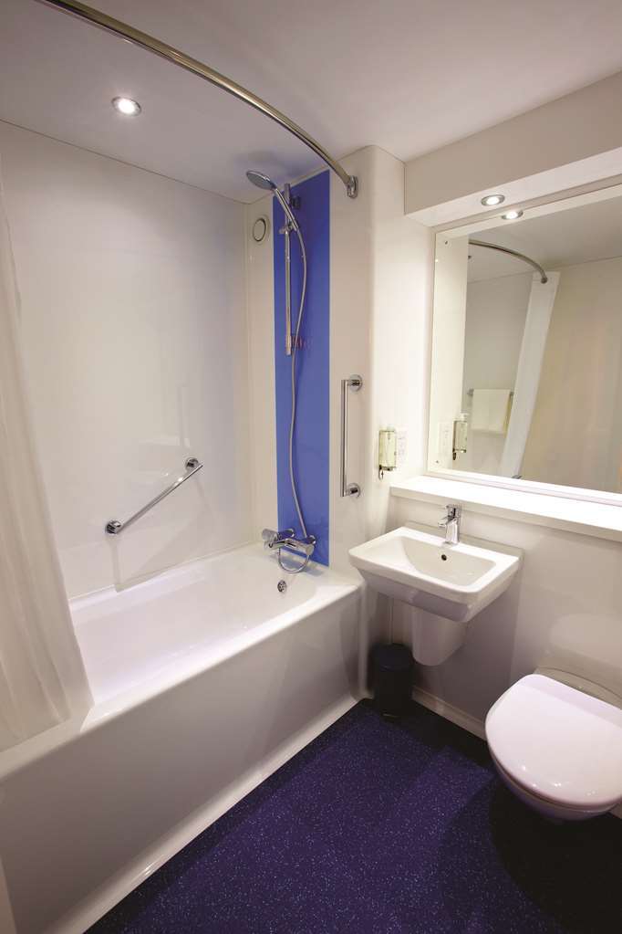 Premier Inn Worthing Seafront Стая снимка